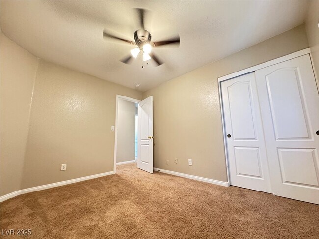 Building Photo - 6264 Canebrake Ct
