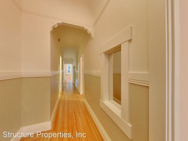 Building Photo - 478 Sanchez St