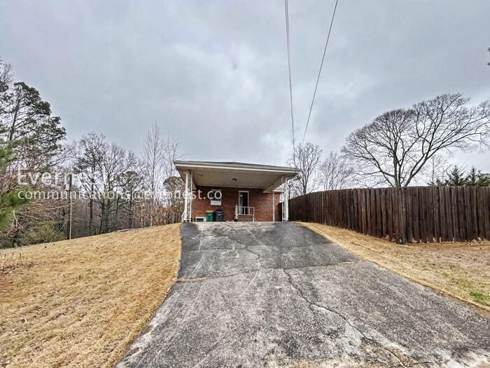 Building Photo - 2131 Oland Cir