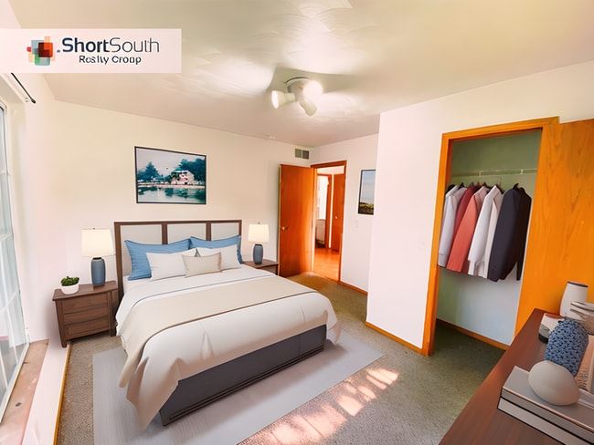 Building Photo - 4 bed 2 bath Single Family Home