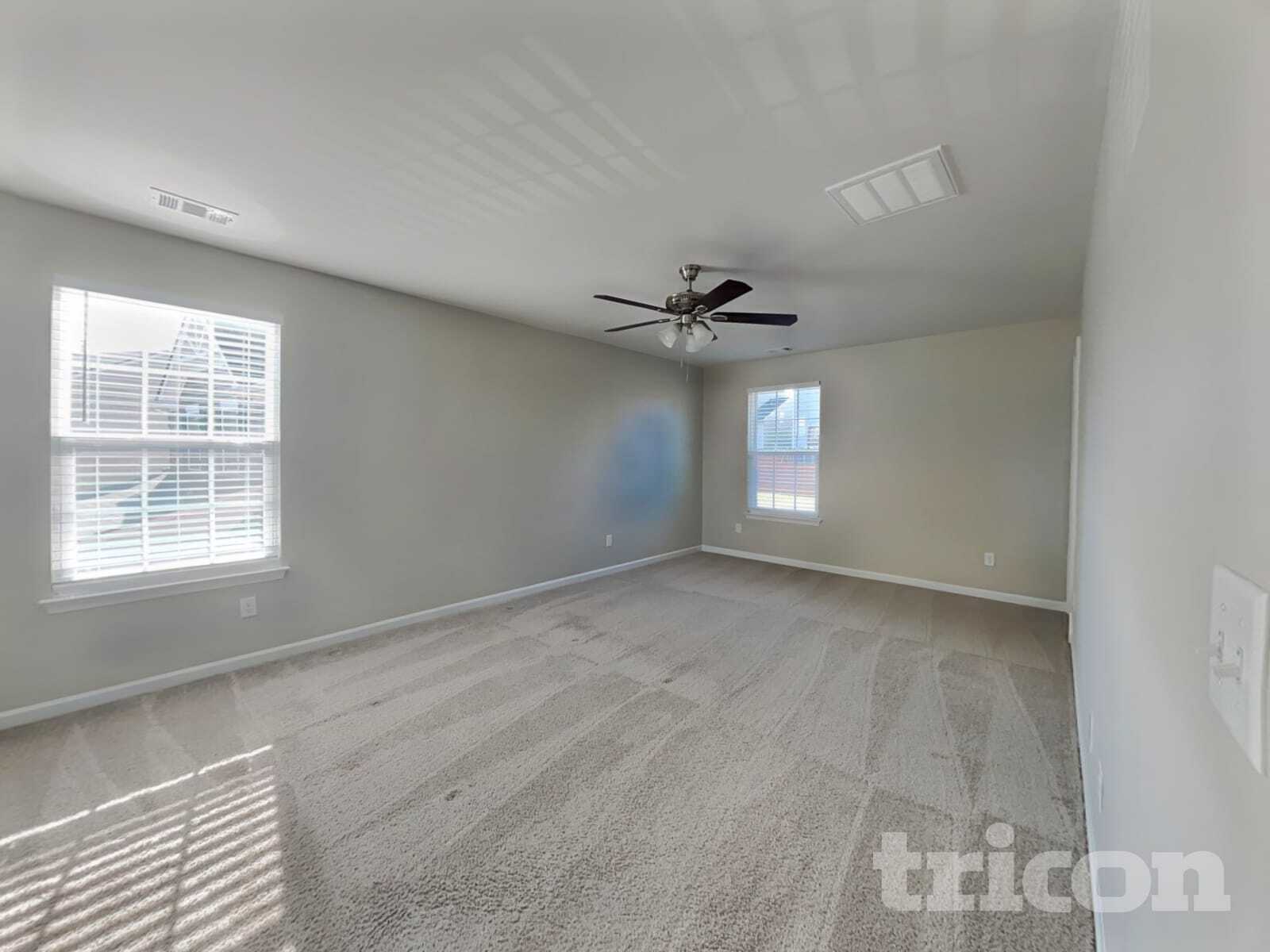 Building Photo - 2902 Cherry Point Ln