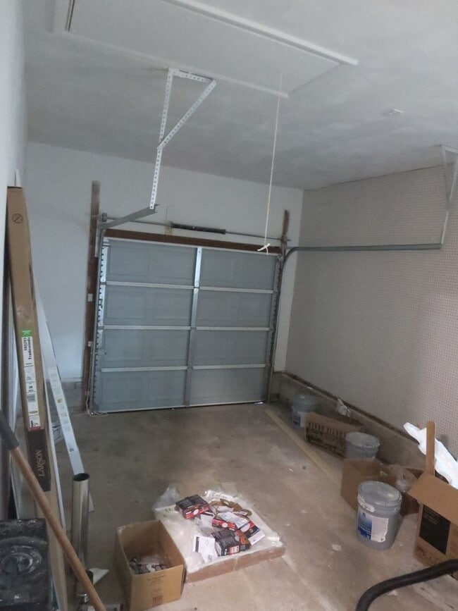 Building Photo - Aragona Village