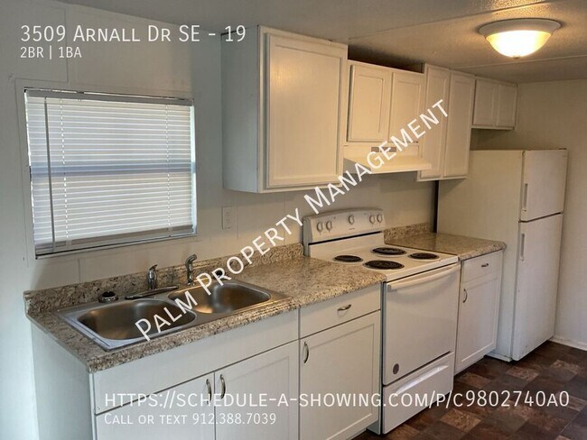 Building Photo - 3509 Arnall Dr