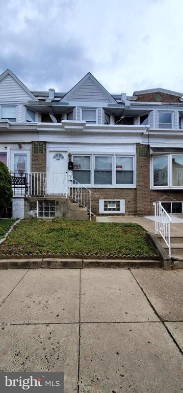 Building Photo - 5729 N Fairhill St