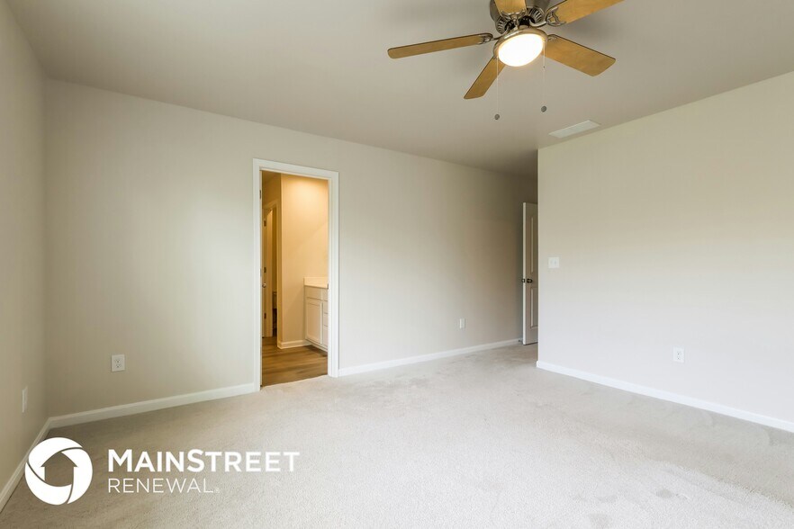 Building Photo - 111 Ardmore Crossing Dr