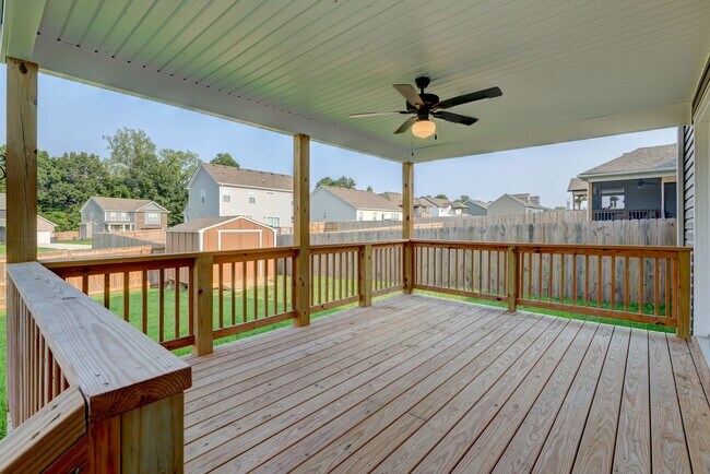 Building Photo - 1385 Harmon Ln