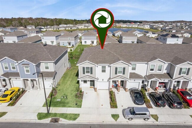 Building Photo - 2653 Skyline Lp