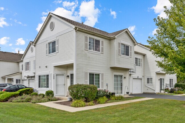 Building Photo - 122 Creston Cir