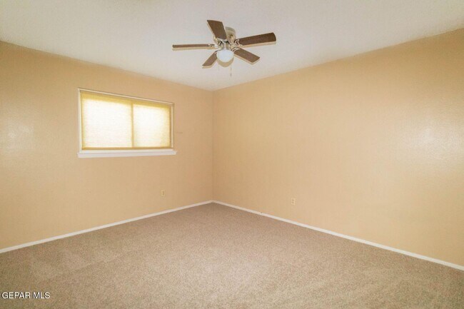 Building Photo - 2616 Schooner Dr