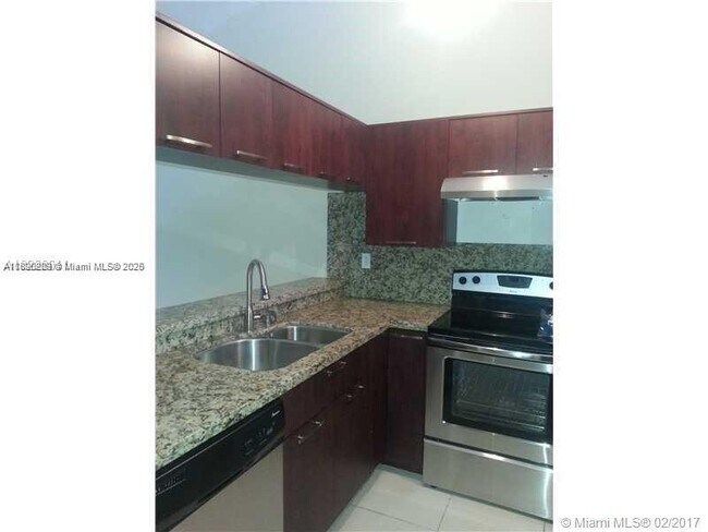 Building Photo - 9251 SW 138th Pl
