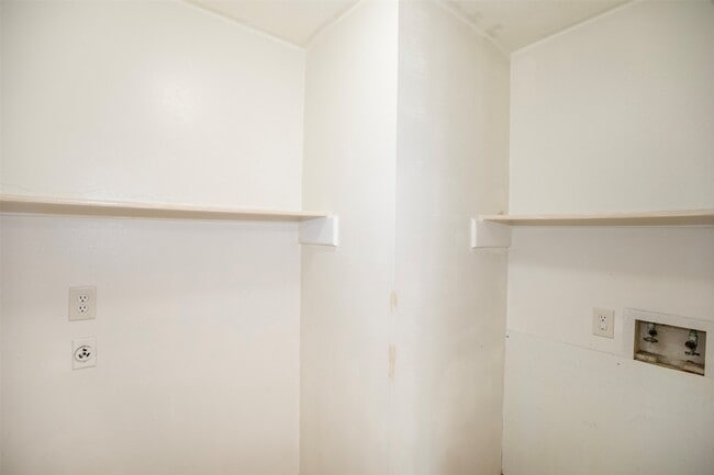 Building Photo - 11514 Sagecreek Dr