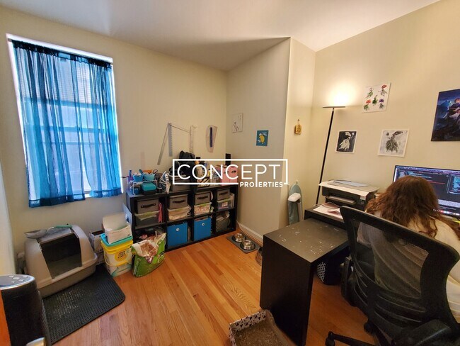 Building Photo - 2028 Massachusetts Ave