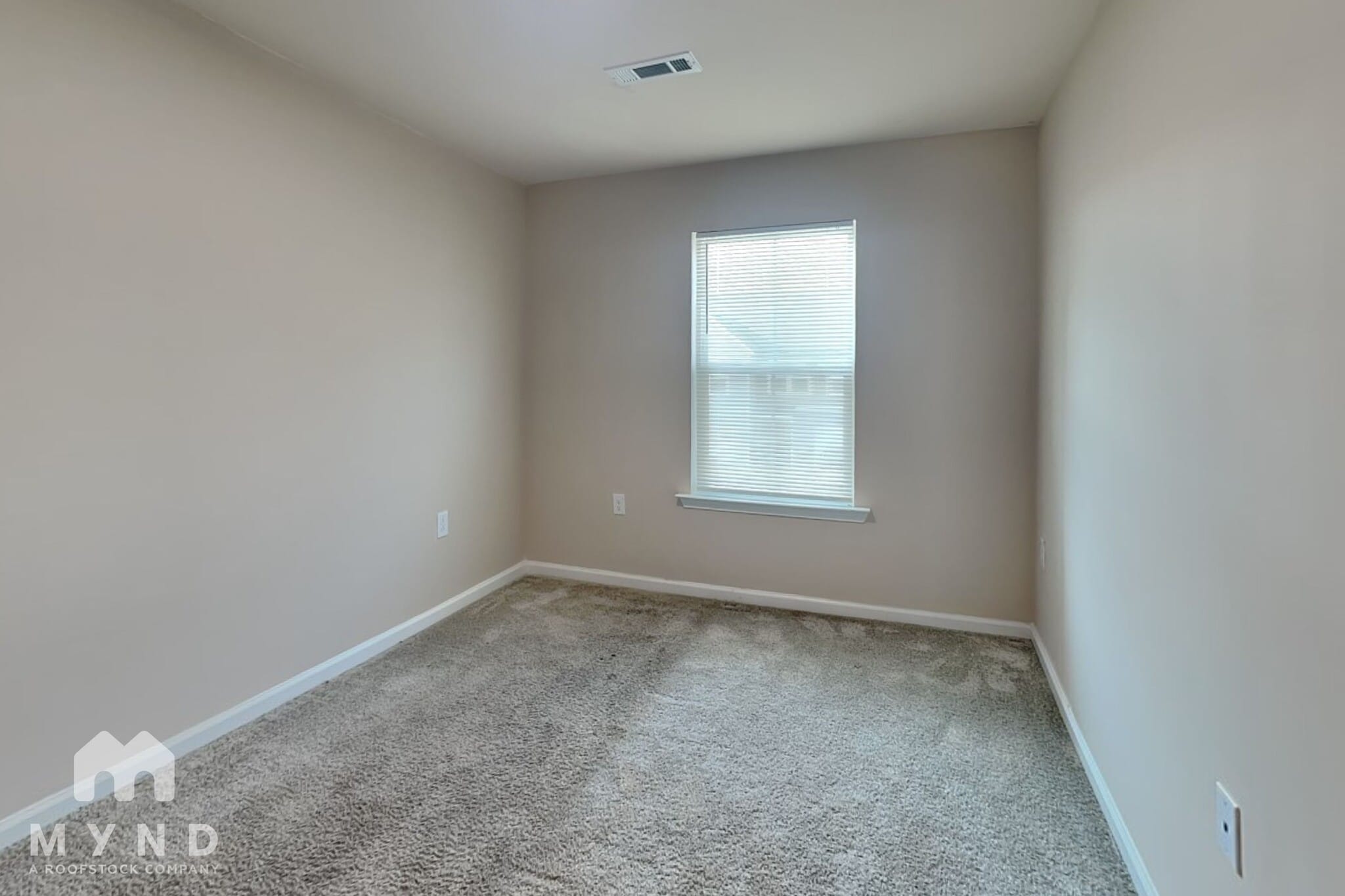 Building Photo - 845 Falls Grove Trl