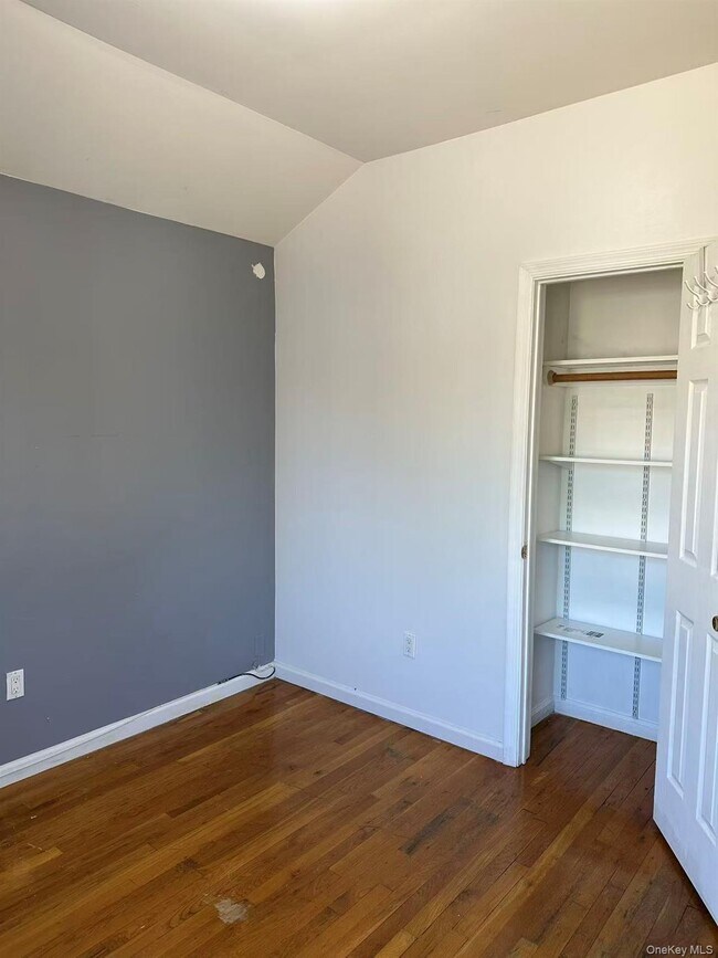 Building Photo - 20-18 121st St