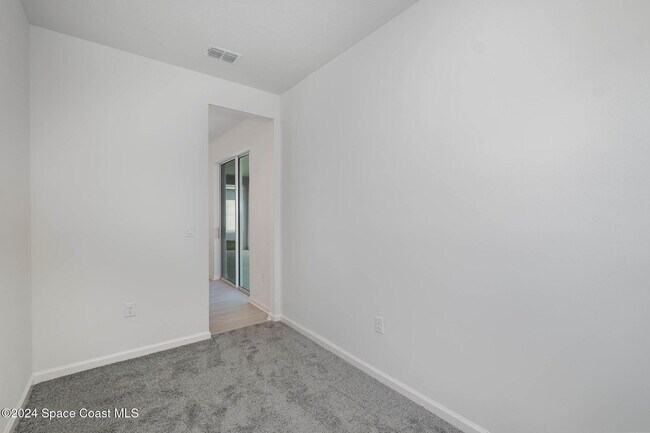 Building Photo - 1813 Middlebury Drive