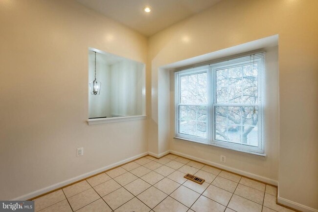 Building Photo - 734 Ivy League Ln
