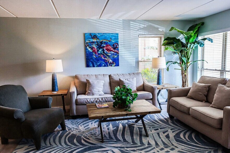 Building Photo - 2401 Gulf Blvd