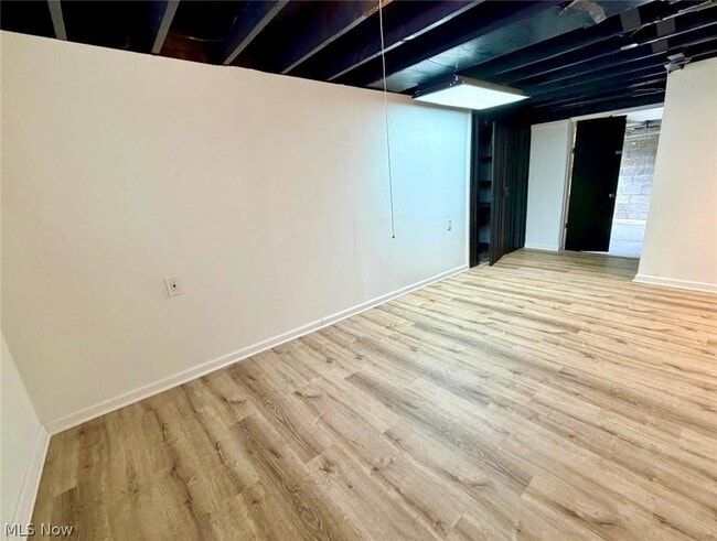 Building Photo - 1699 Warrensville Center Rd