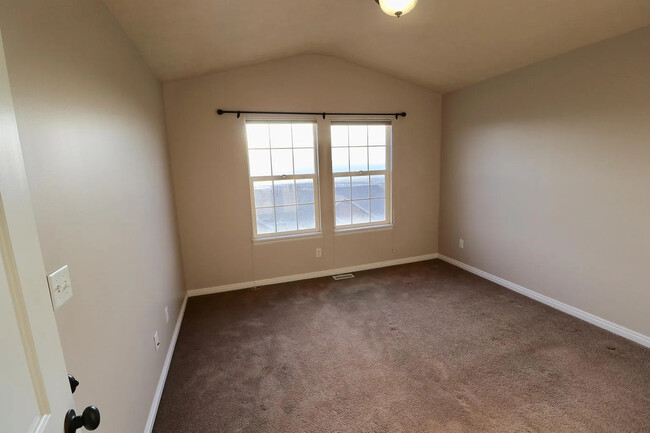 Building Photo - 14919 Ox Cart Ln
