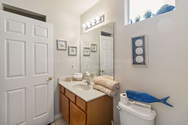 Building Photo - 163 Tigerlily Ct