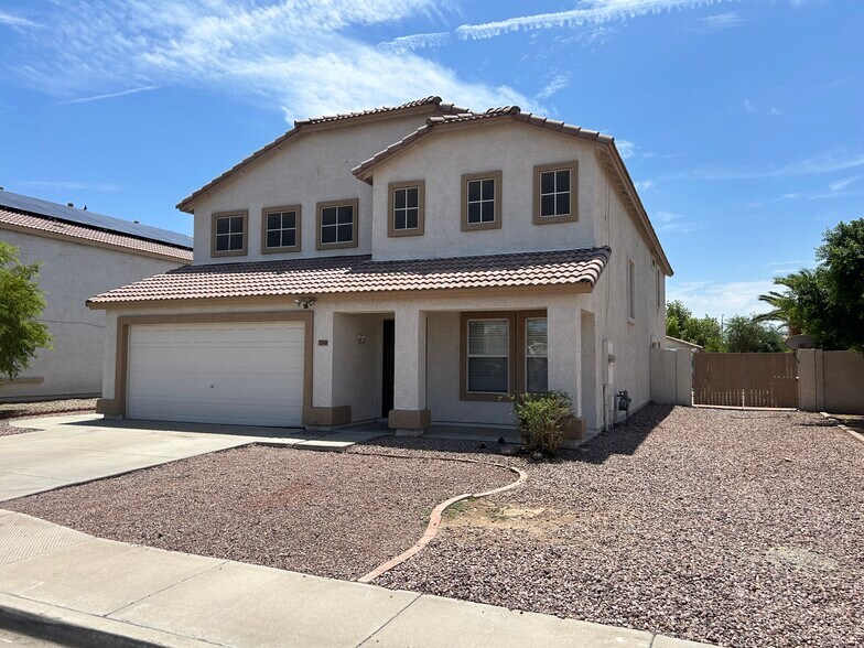 Building Photo - 7399 W Solano Dr S