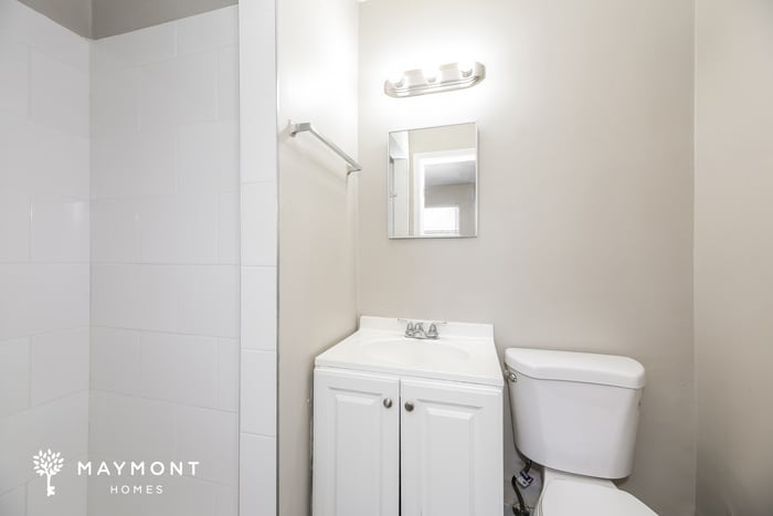 Building Photo - 8814 Yeoman Dr