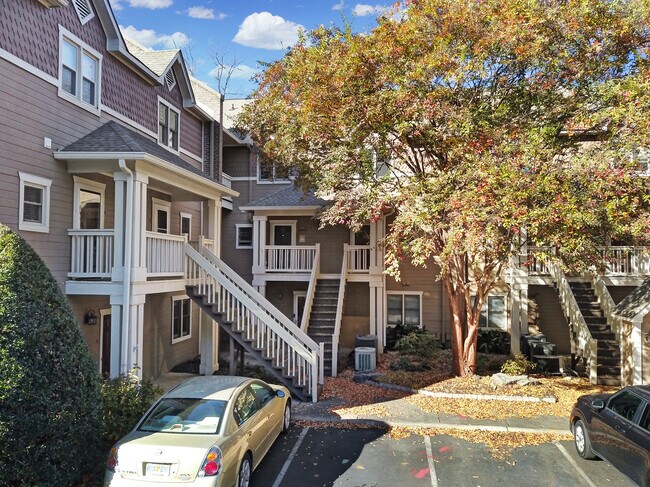 Front Entrance - 333 Circle Ave