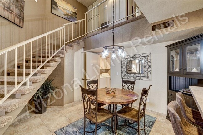 Building Photo - FURNISHED CONDO WITH POOL