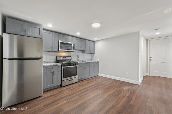 Building Photo - 69 2nd St