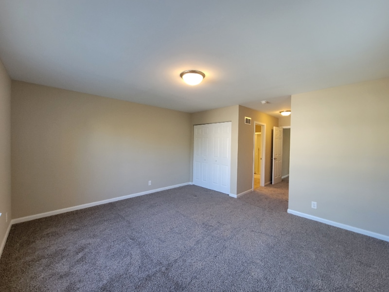 Building Photo - 63 Melrose Ct
