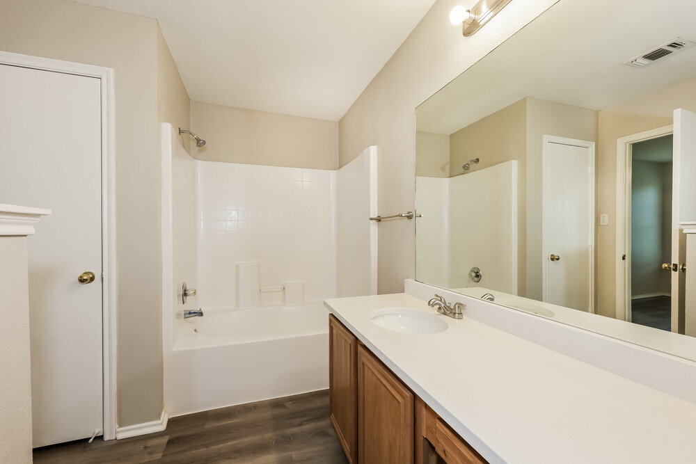 Building Photo - 7321 Ashbourne Way