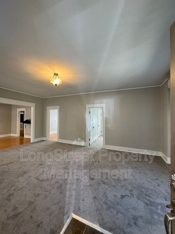 Building Photo - 129 NW 11th St