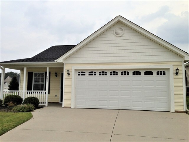 Primary Photo - 428 Bridgewood Ct