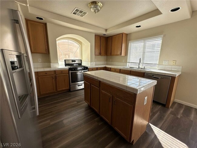 Building Photo - 10679 Timber Stand St