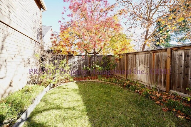 Building Photo - 134 Ignacio Valley Cir