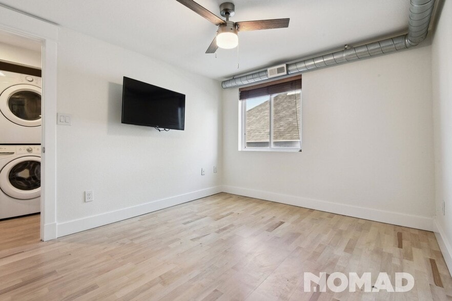 Building Photo - 195 S Pennsylvania St