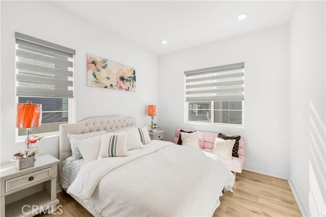 Building Photo - 120 Yugen