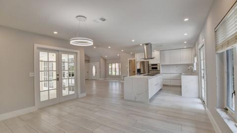 Building Photo - 6813 Viento Way