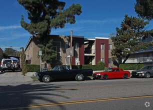Building Photo - 317 Western Avenue