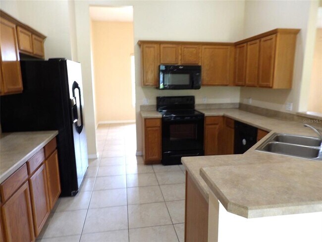 Building Photo - 3074 Bay Laurel Cir N