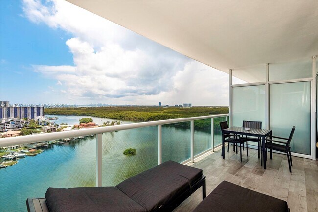 Building Photo - 400 Sunny Isles Blvd