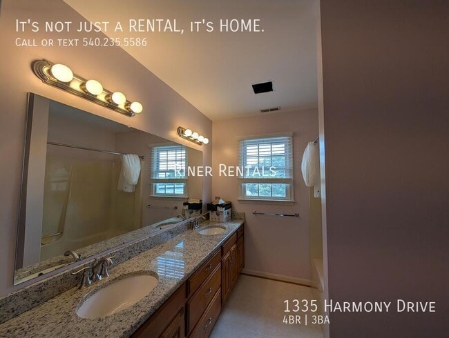 Building Photo - 1335 Harmony Dr
