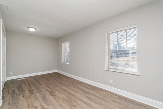 Building Photo - 3406 McPherson St