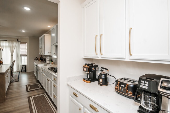 Building Photo - 12513 S Willowgate Ln