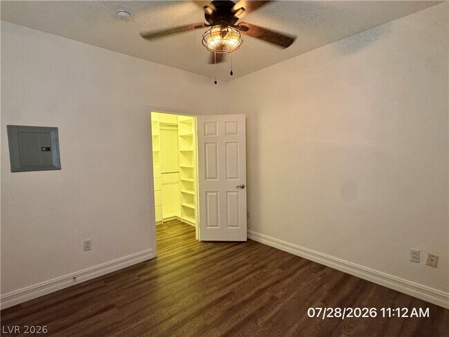 Building Photo - 7143 S Durango Dr
