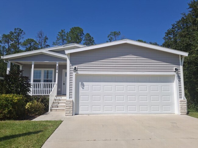 Building Photo - 34873 Robins Song Rd