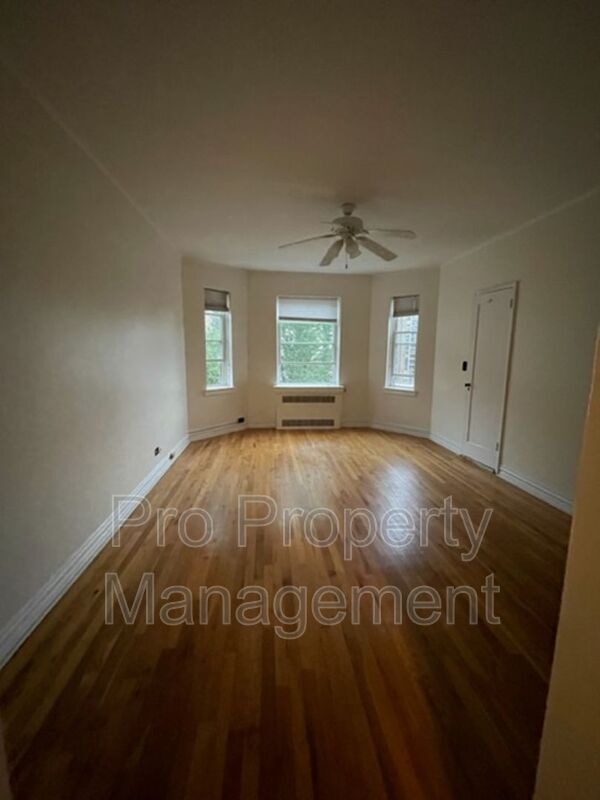 Building Photo - 70 Strawberry Hill Ave