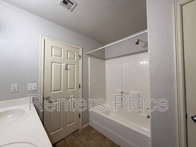 Building Photo - 16042 S 85th E Ave