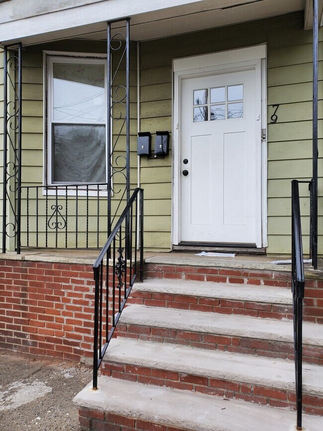 Building Photo - 79 Winans Ave