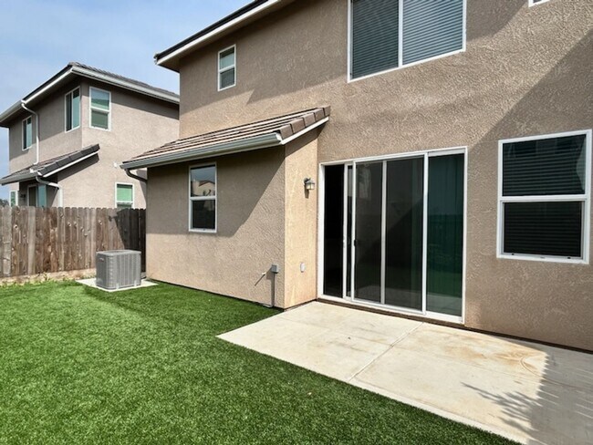 Building Photo - 3616 Highclere Way